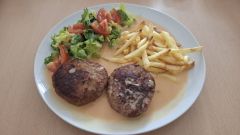 Frikadellen in Rahmsoße